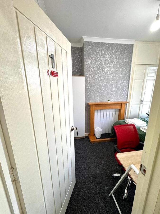 Hotel Three Rose Manor At Warwick Road Near Birmingham Airport Esterno foto